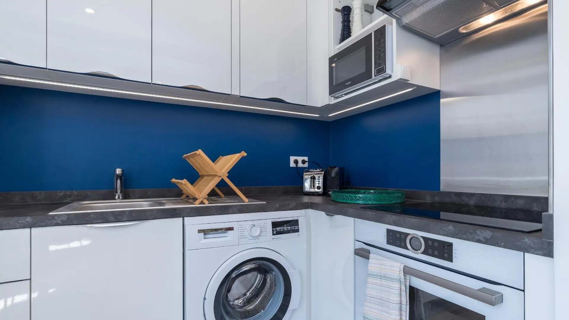 ניס Lovely Apartment City Center Heart - Ac